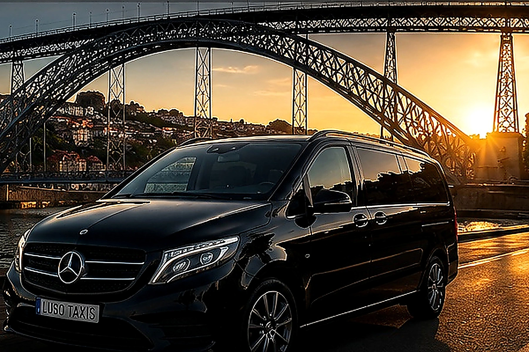 Porto Airport to Porto private transfer